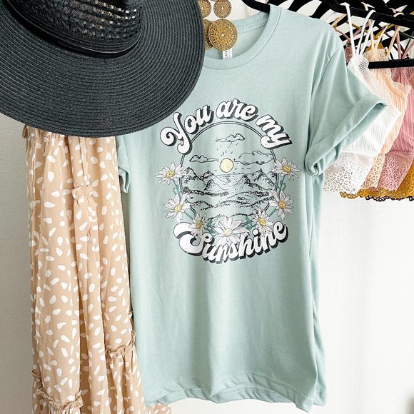 You Are My Sunshine Graphic Tee - Picture 2 of 2